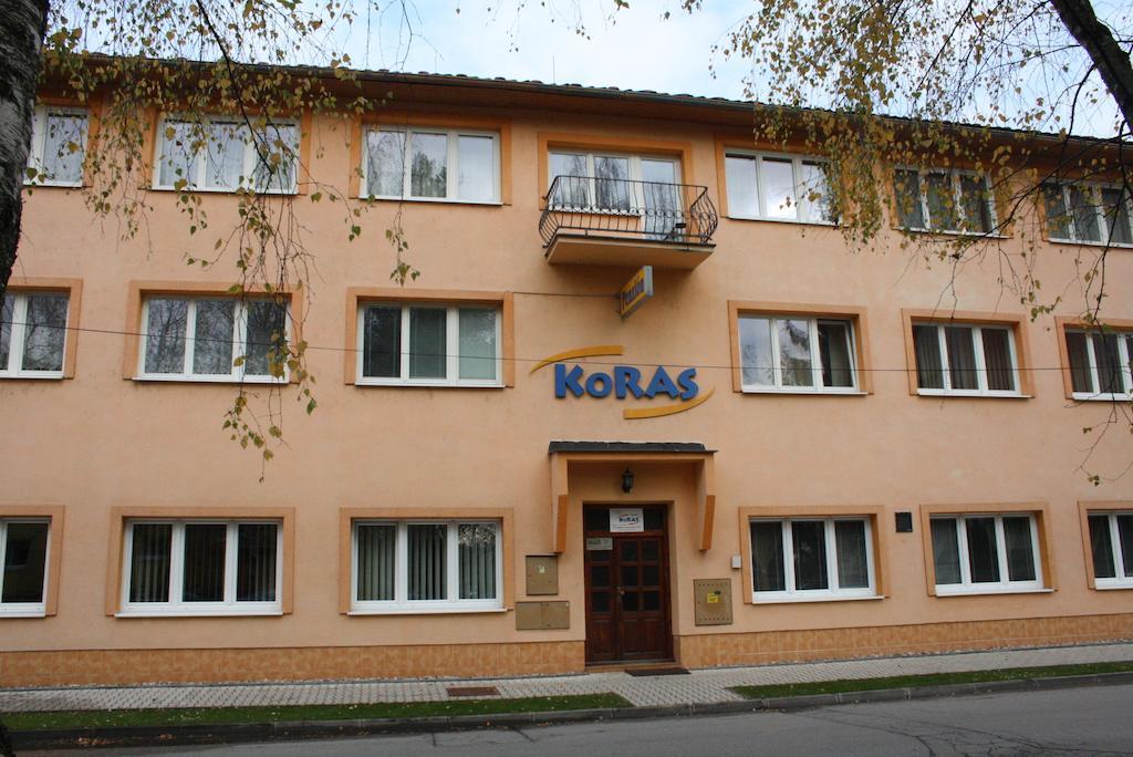 Penzion Koras Vrútky 外观 照片